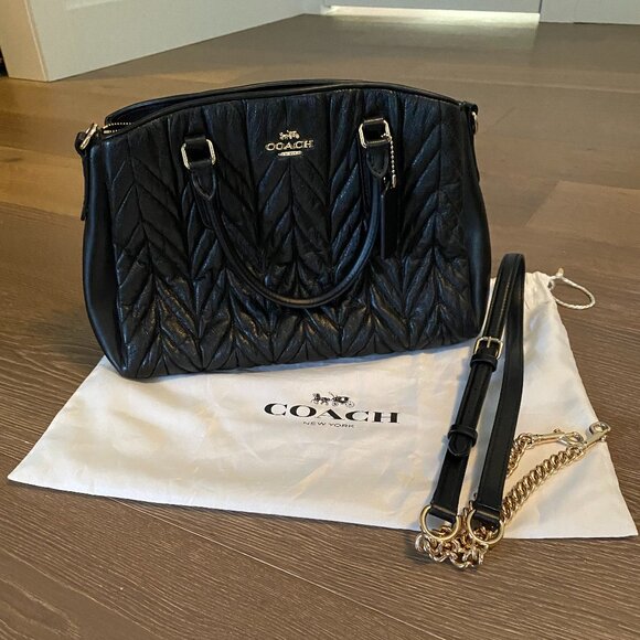 Coach Handbag - Picture 1 of 13